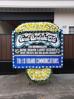 Papan Bunga Duka di Laucih